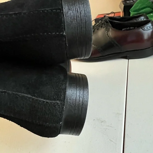 ASOS Chelsea suede boot - Picture 4 of 4